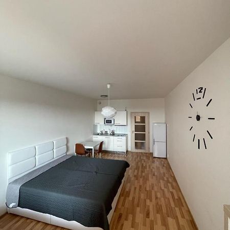 Apartment 153 - Rezidence Eliska - Prague 9 Bagian luar foto